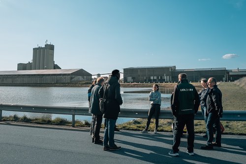 Gruppenbild am Büsumer Hafen