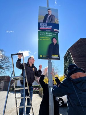 Plakate aufhängen in Brunsbüttel