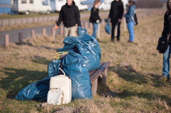 17. Februar 2019 Sammelaktion der Grünen Jugend Dithmarschen