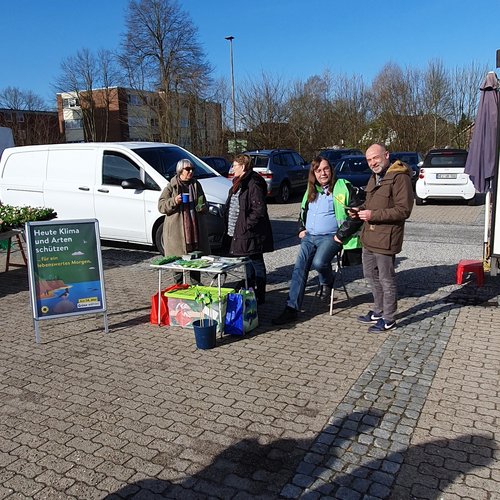 14.4.23 Infostand in Albersdorf