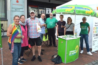 Grüne aktiv beim 1. CSD in Heide