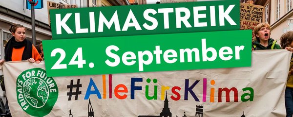 Menschen mit Transparent Klimastreik am 24.09.2021